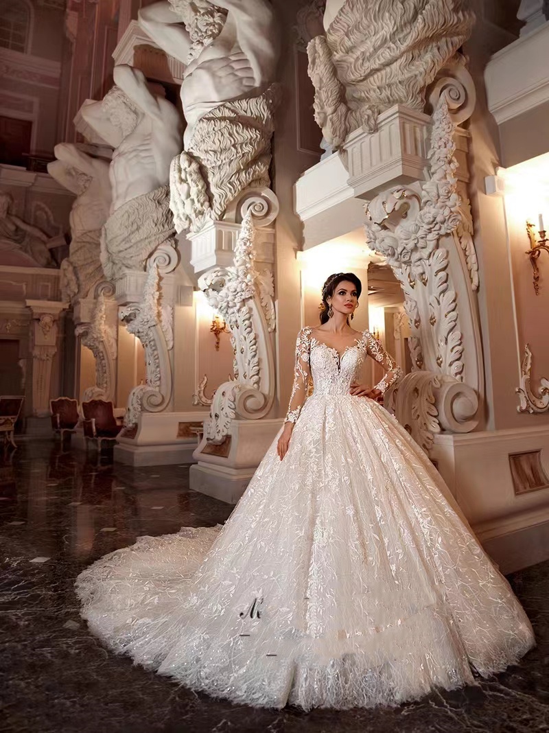 2025 Boho Wedding Dress Plus Size Bride Long Mesh Lace Sleeve A-E Pleated Dresses Button Back Bridal Gowns Plus Size Garden Tulle Sweep Train Robe De 