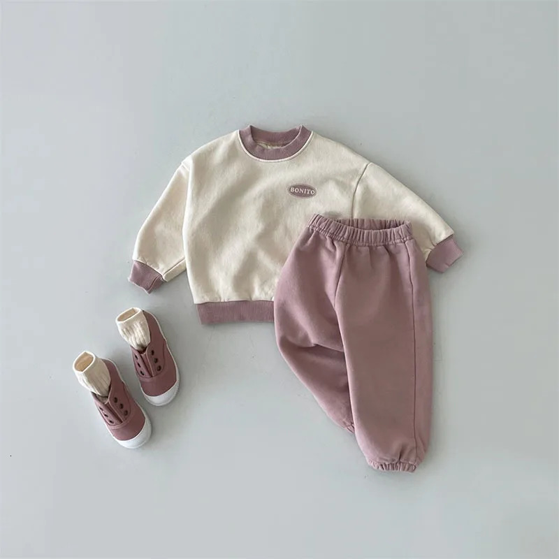 2023 Autumn Baby Long Sleeve Clothes Set Boys Girls Letter Print Swearshirt Pants 2pcs Suit Toddler Cotton Casual Outfits 240313