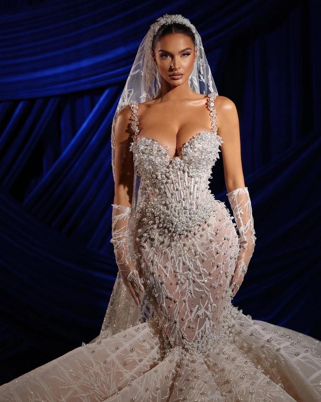 Luxury Mermaid Bridal Gowns Pearl Spaghetti Straps Wedding Dress Sequins See Through Sleeveless Custom Made Sweep Train Bride Dresses Plus Size