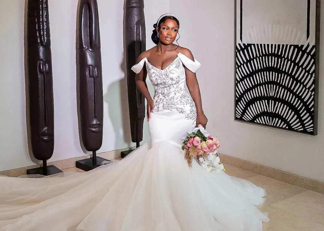 Graceful Mermaid Beaded Wedding Dresses 2024 With Plus Size Bridal Gowns Off The Shoulder Neckline Tulle Chapel Train Vestido De Novia 0431