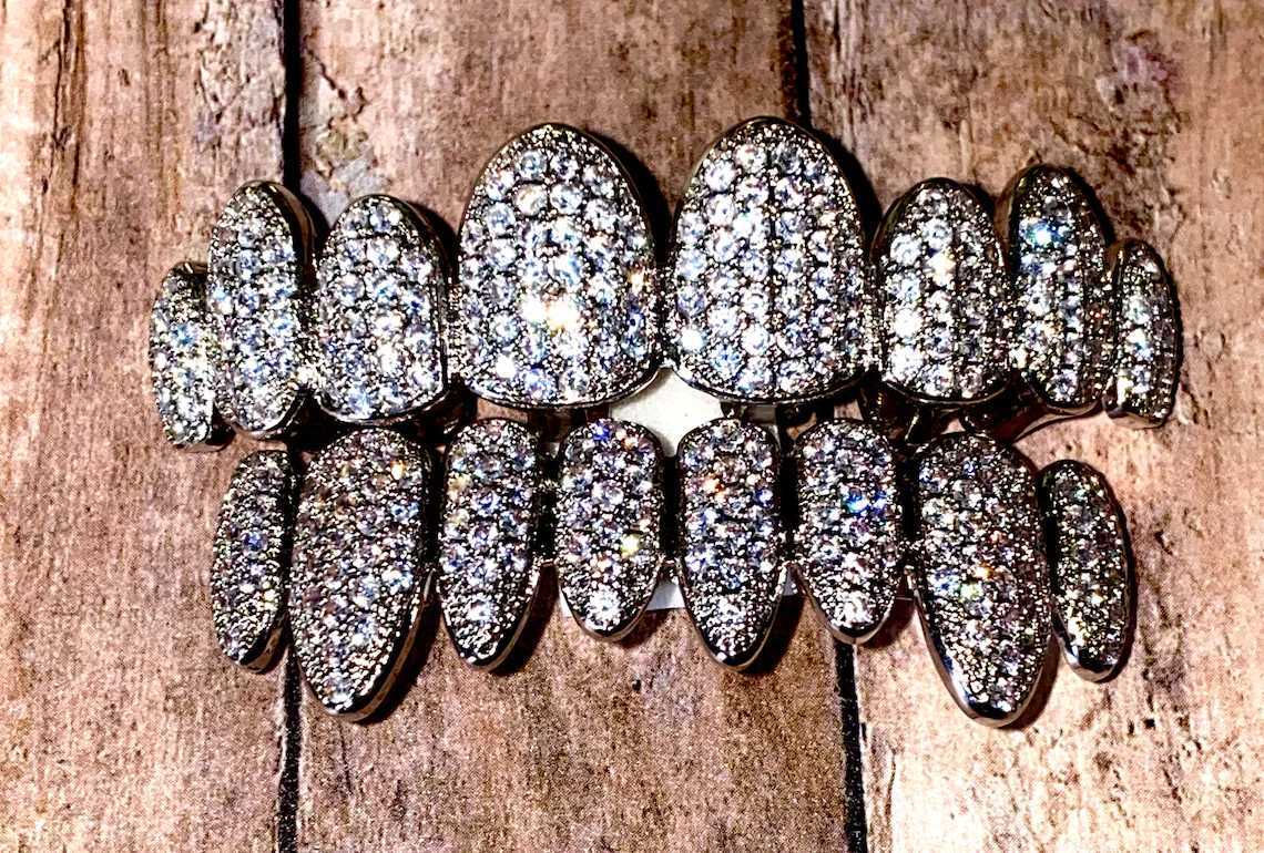 custom gold teeth Moissanite dia grillz