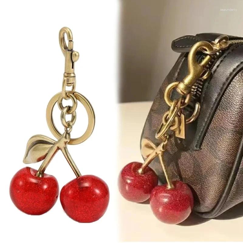 Keychains Exquisite Cherry Keychain Pendant Versatile Bag Charm Antique CherBag For Women's AccessoriesDropship