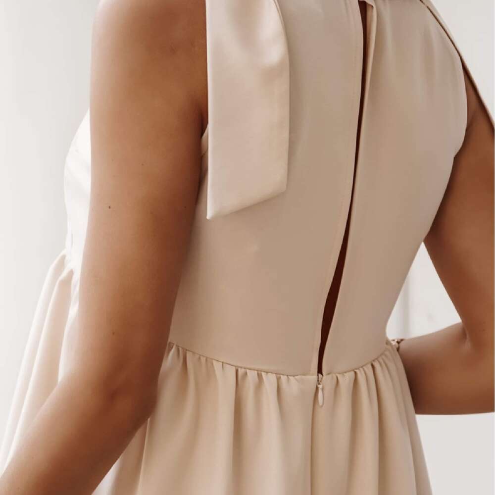 2024 Summer New Solid Color V-neck Dress