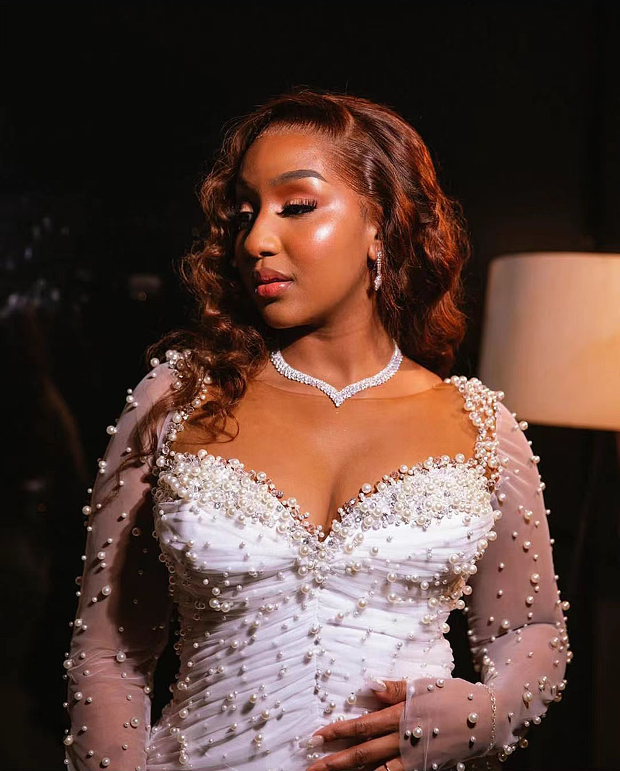 Aso Ebi Arabic Pearls Mermaid Wedding Dress Long Sleeves Floor Train White Organza African Bridal Gown Vestido De Novia 326