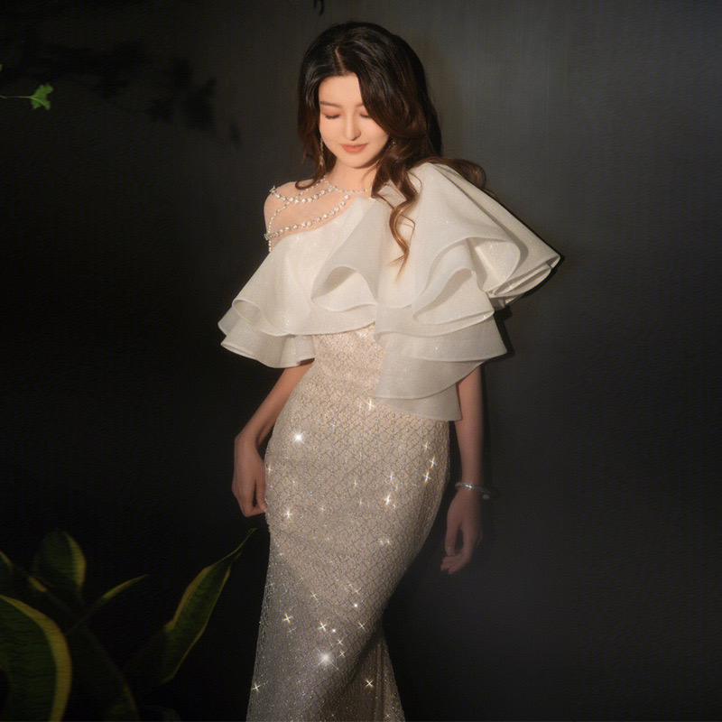 Bohemian White Wedding Dresses Long Sleeves 2024 Plus Size Bridal Gowns Sequined Sweep Train Bling Luxurious Beaded Crystals Mermaid Dress 403