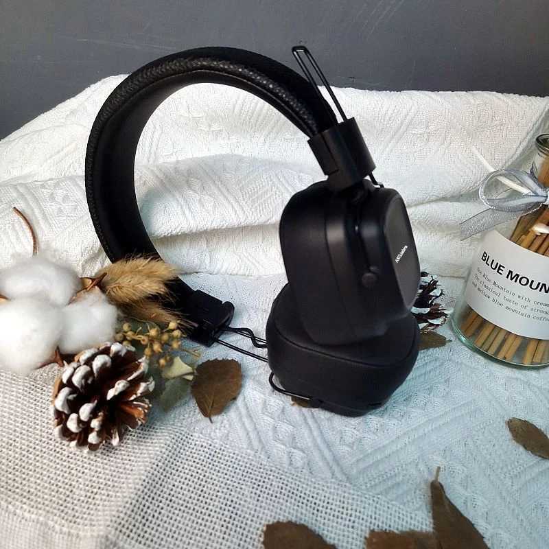 Cell Phone Earphones AKGJabra Major 4 wireless Bluetooth earphones with microphone noise cancellation stereo earphones sports and gaming earphones Q24