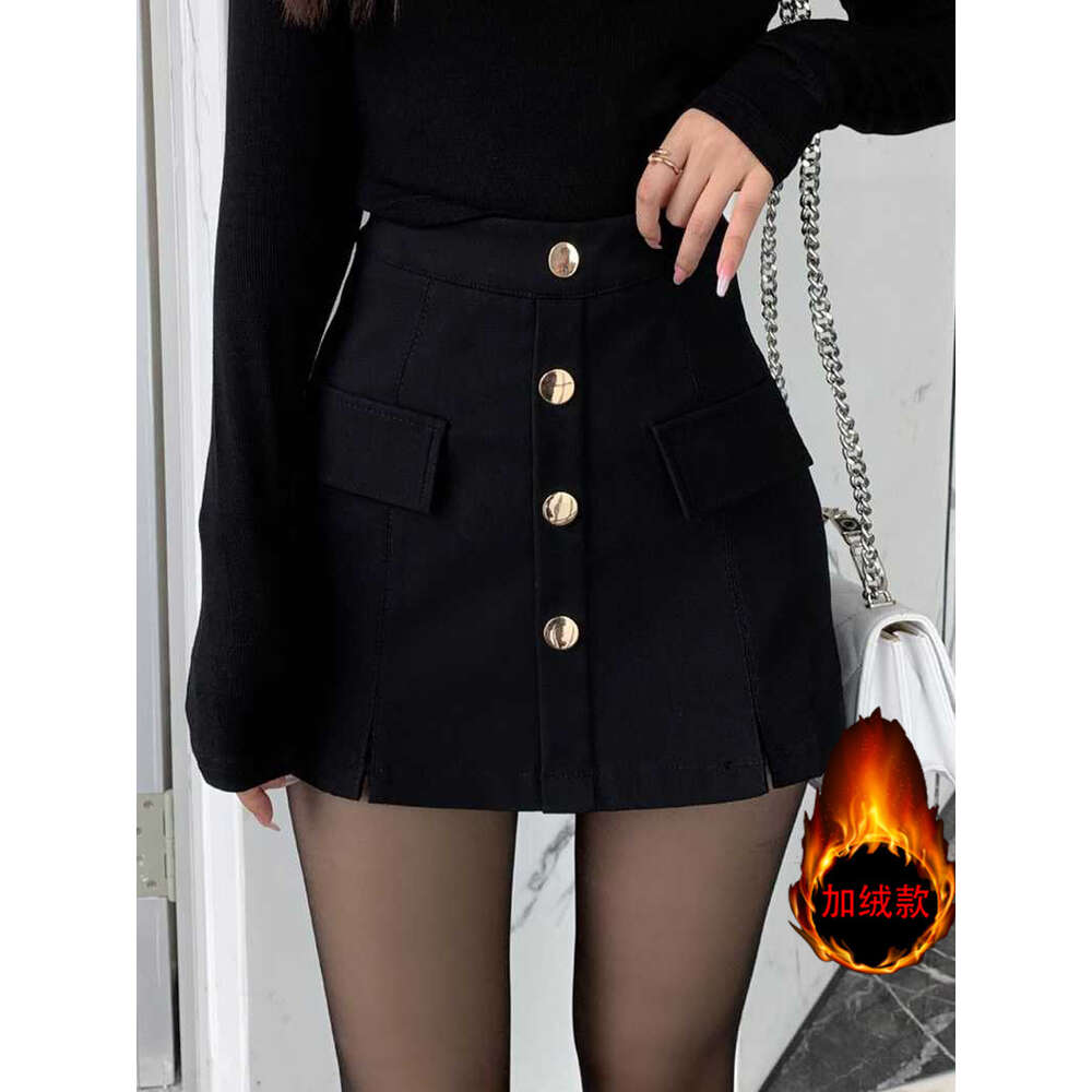 Black Breasted Design with A Sense of Buttocks, Long Legs, Shorts, Elastic Pants, High Waisted Slimming Skirts, for Wearing Boots and Pants on the