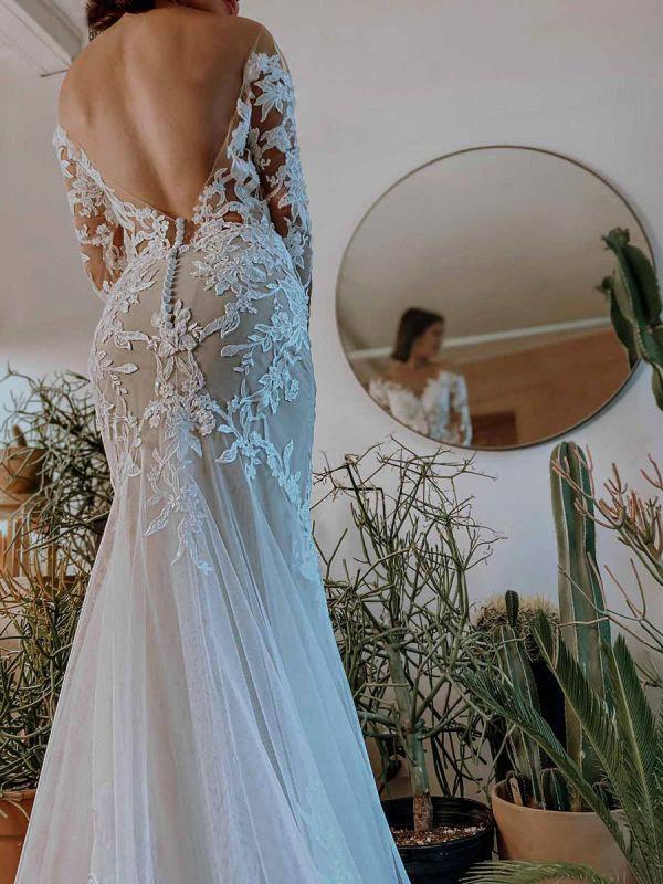 Boho Long Sleeves Mermaid Wedding Dresses Elegant Sheer Scoop Neck Lace Applique Sweep Train Beach Garden Plus Size vestido Backless Bridal Gown de BC