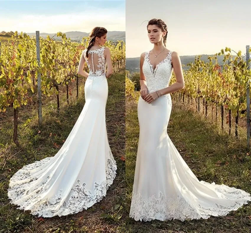 New Summer Garden Wedding Dresses Mermaid V Neck Appliques Sweep Train Button Covered Back Bridal Gowns Custom Made Bc1752