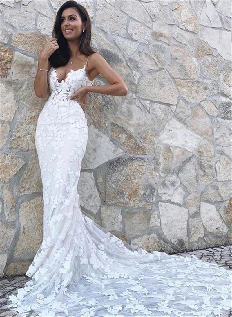 Lace Mermaid Bohemian Wedding Dresses Sexy Backless Spaghetti Long Boho Beach Bridal Gowns Appliques Summer Bride Dress