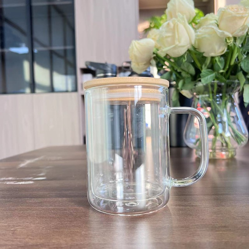 Reusable pre-drilled hole clear 15oz snow globe sublimation high borosilicate double walled glass coffee Milk beer mug with bamboo lid and handle For 