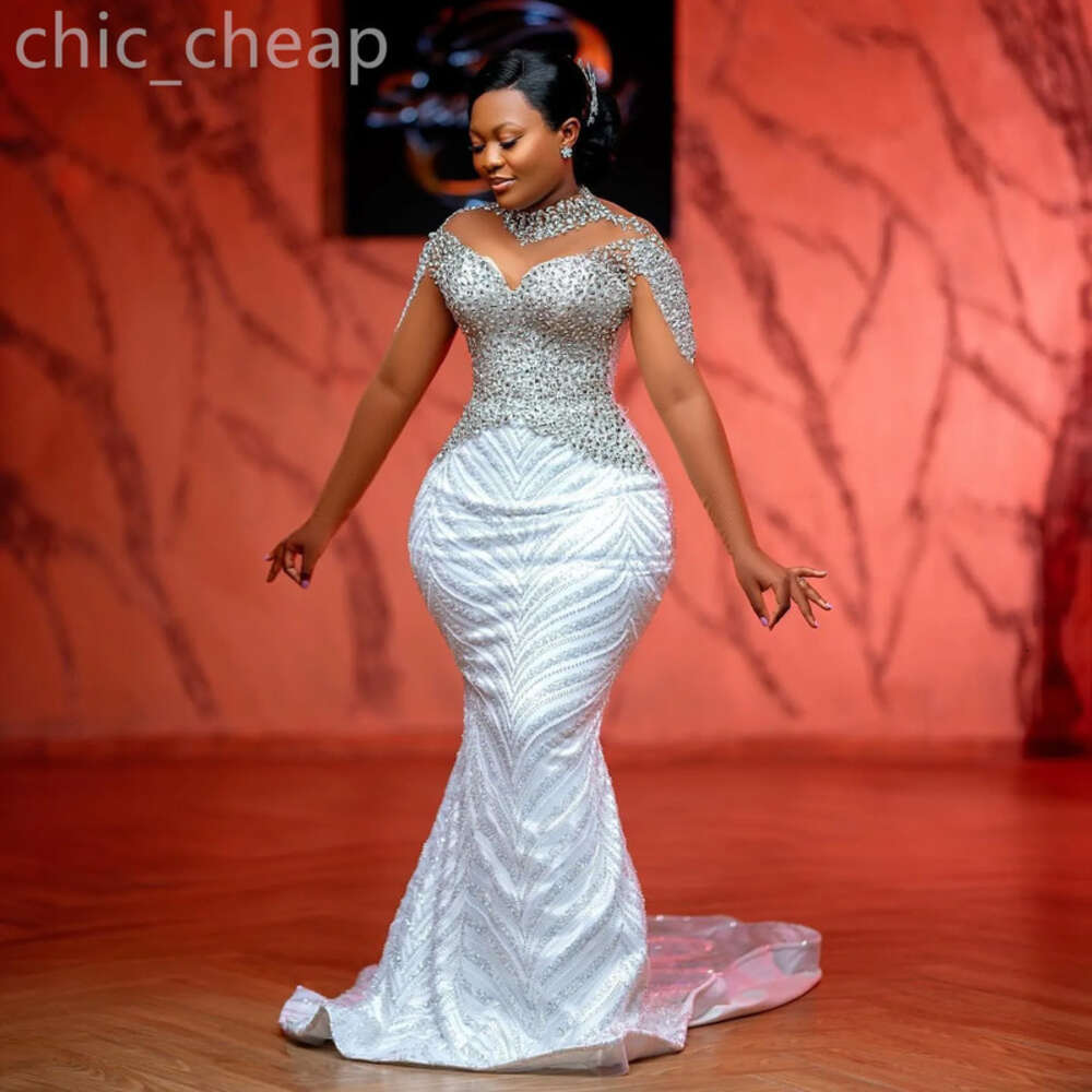 Arabic Aso White Ebi Mermaid Wedding Beaded Crystals Detachable Train Satin Bridal Gowns Dresses ZJ 6660311