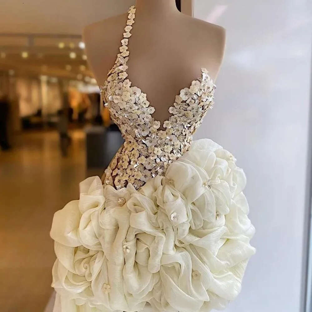 Elegant White Short Ruffles Mini Prom Dress with Detachable Train