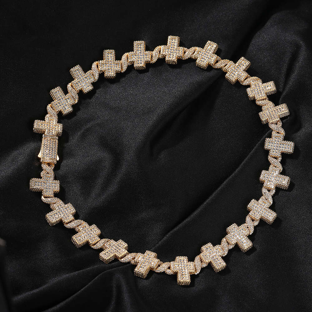 Hip Hop Fashion Creative Copper Inlaid Cubic Zircoian Infinite Cross Necklace Unisex Collar Iced Out Full Diamond Chains Bling Crystal Bijoux Necklace