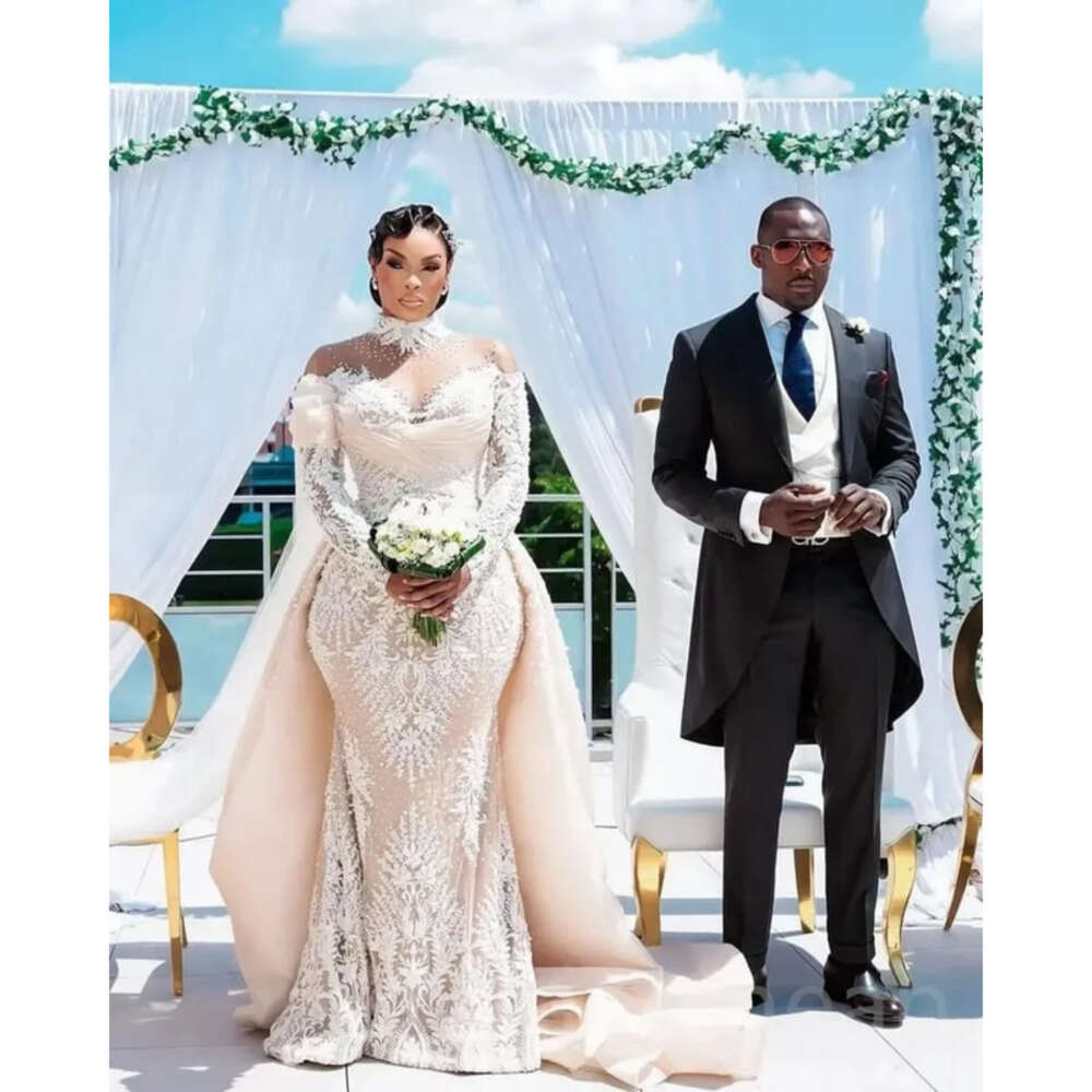 Ebi Mermaid Aso Arabic Lace Wedding Dress Sheer Neck Beaded Illusion Vintage Sexy Bridal Gowns Dresses ZJ Es