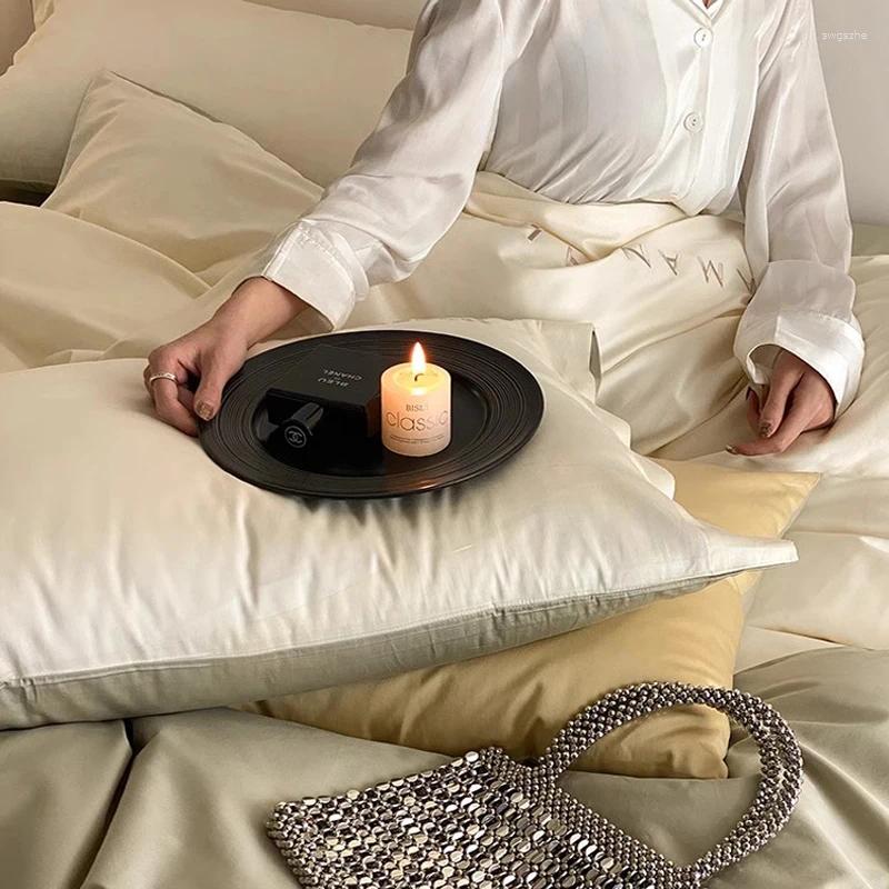 Bedding Sets 2024 Four-piece Simple Cotton Double Household Bed Sheet Letter Pattern Quilt Cover Comfortable White Gray