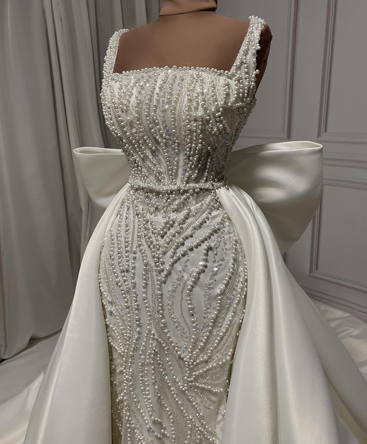 Mermaid Wedding Elegant Dresses Spaghetti Straps Bridal Gowns With Overskirts Pearls Beaded Sequins Slim Custom Made Sleeveless Vestidos De Novia 6660