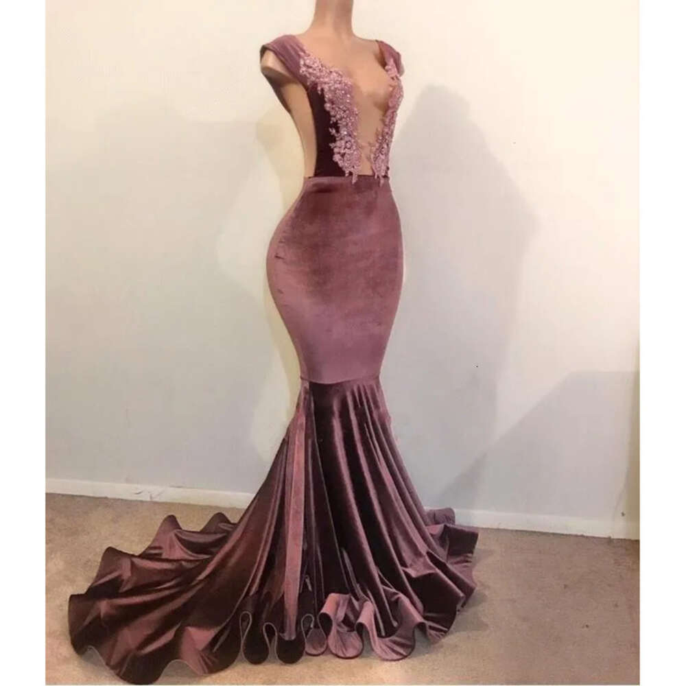 Lace Beaded Veet Mermaid Prom Charming Sexy V Neck Backless Sheath Formal Party Gown Evening Pageant Dresses