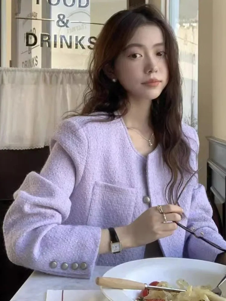 France Vintage Tweed Coat Women Single Breasted Long Sleeves Autumn Winter Korean Retro Fashion Graceful Outwear Female Chic Top 240307