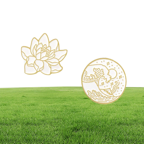 Enamel Brooch Pin Lotus Flower Wave Round Badge Seaside Star Moon Ocean Plant Brooches Pins Hat Coat Jewelry Gifts 1493 E3