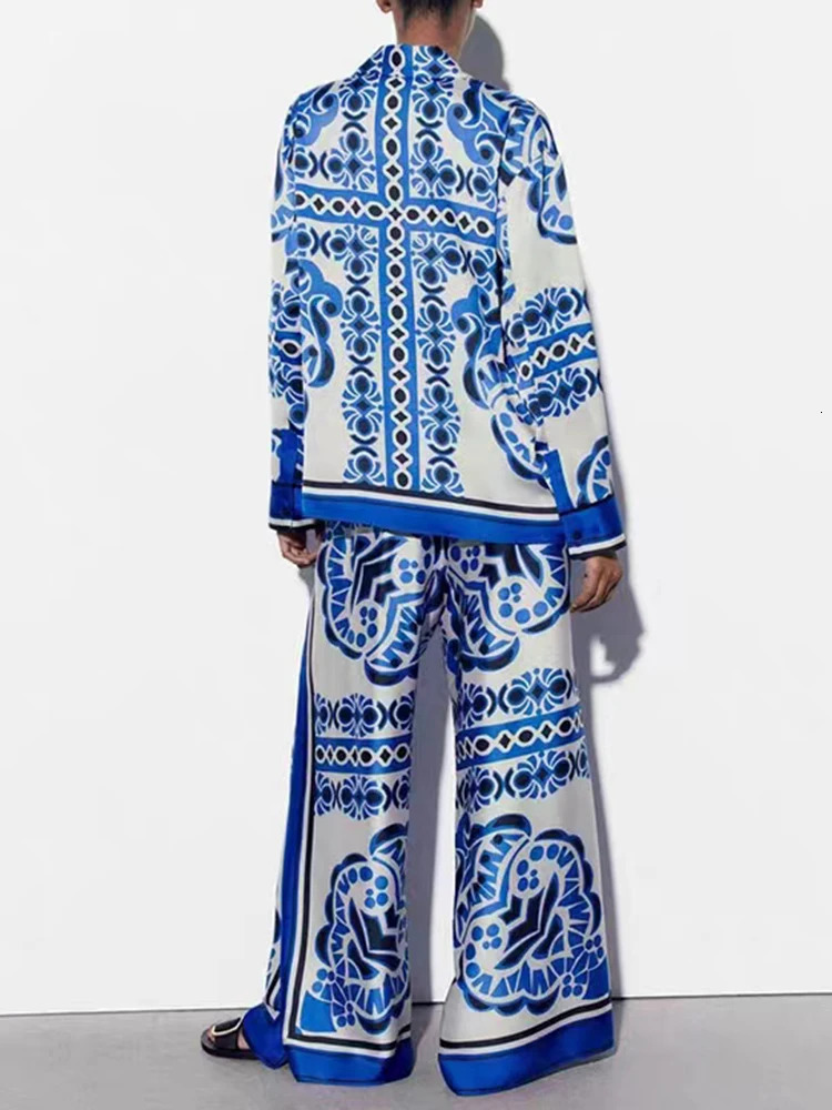 ZBZA Womens Fashion Blue Printed Satin Shirt Retro Loose Wide Leg Pants Two Piece Set Street Shoot Casual Women Trousers 240314