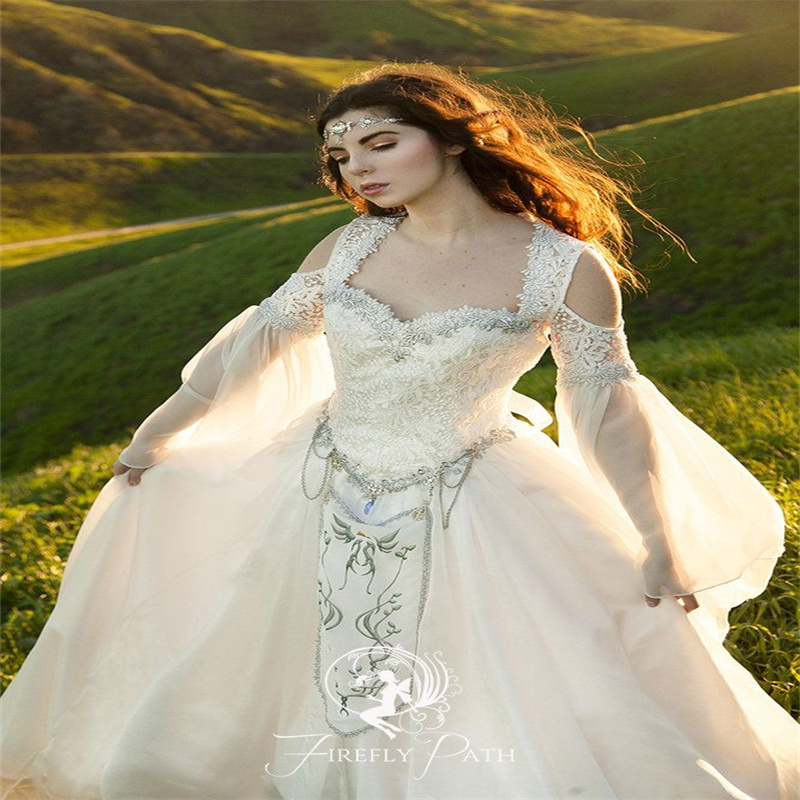 Renaissance Fantasy Viking Wedding Dresses 2024 Appliques Lace Embroidery Medieval Elvish Bridal Gowns Flare Long Sleeve Grecian Roman Bride Dress Wit