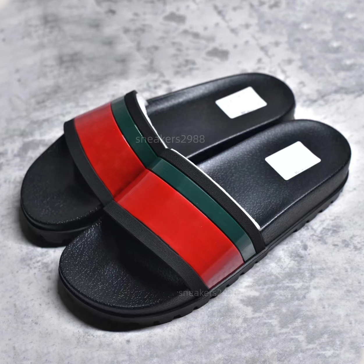 Designer slippers sandals rubber slippers sandals letter printed Men Women flat bottomed herringbone slippers fashionable striped beach slippers