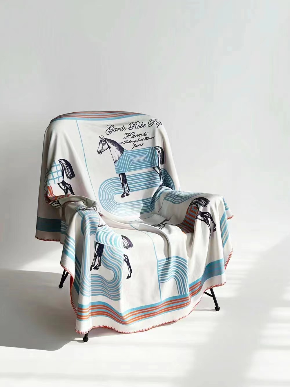 European-Style Light Horse Double-Layer Composite Brocade Fox Velvet Blankets Office Nap Blanket Model Room Sofa Blankets Decoration
