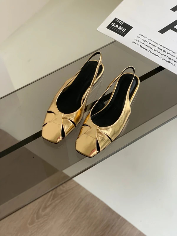 Withered Ins Blogger Retro Cutout Strappy Roman Sandals Women Fashion Ladies Leather Casual Flat Shoes 240321