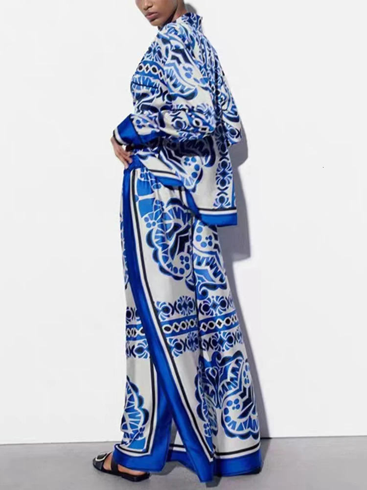ZBZA Womens Fashion Blue Printed Satin Shirt Retro Loose Wide Leg Pants Two Piece Set Street Shoot Casual Women Trousers 240314