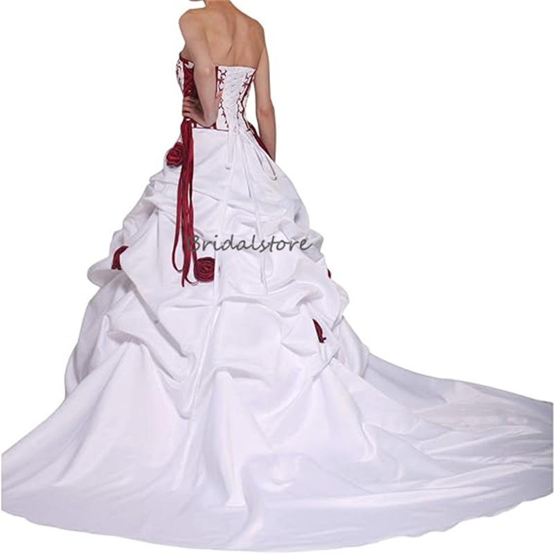 Embroidery Gothic Wedding Dresses 2024 Sexy Strapless Pleat Corset 3D Florals Church Wedding Gowns Lace Up Corset Midevil Satin Country vestidos de no