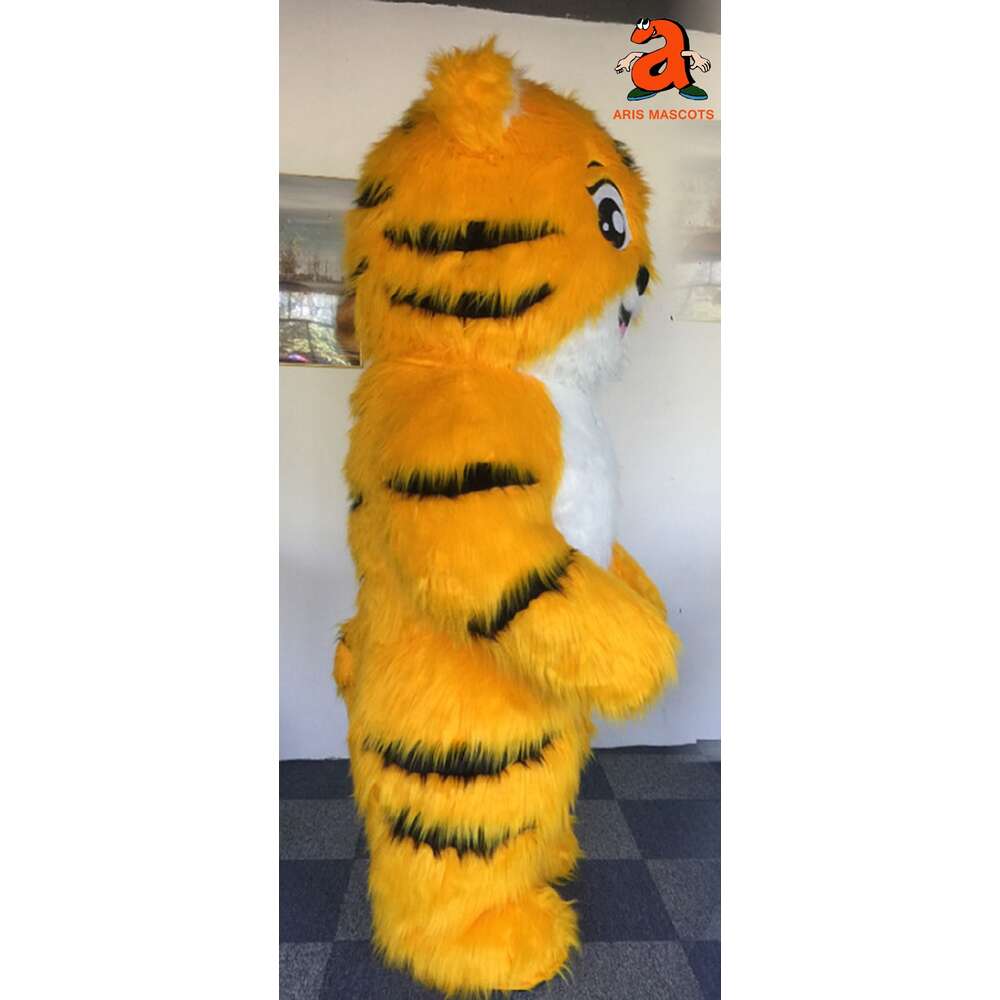 Mascot Costumes 2m Iatable Fur Tiger Mascot Costume Walkable Suit Up for Theme Park Festivals Advertising Mascots Stage Wear Dress