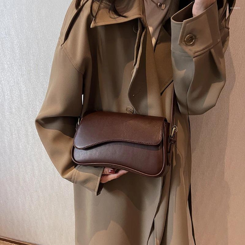 Shoulder Bags Vintage Leather Crossbody For Women 2025 Brand Designer Female Small Flap Underarm Bag Armpit Handbags And Purses New Free Delivery Desi