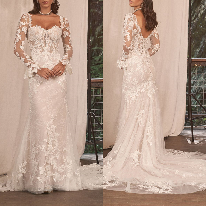 Chic Lace Mermaid Wedding Dresses Bell Long Sleeves Appliques Sweetheart Neck Open Back Buttons Boho Bridal Gowns Corset Top