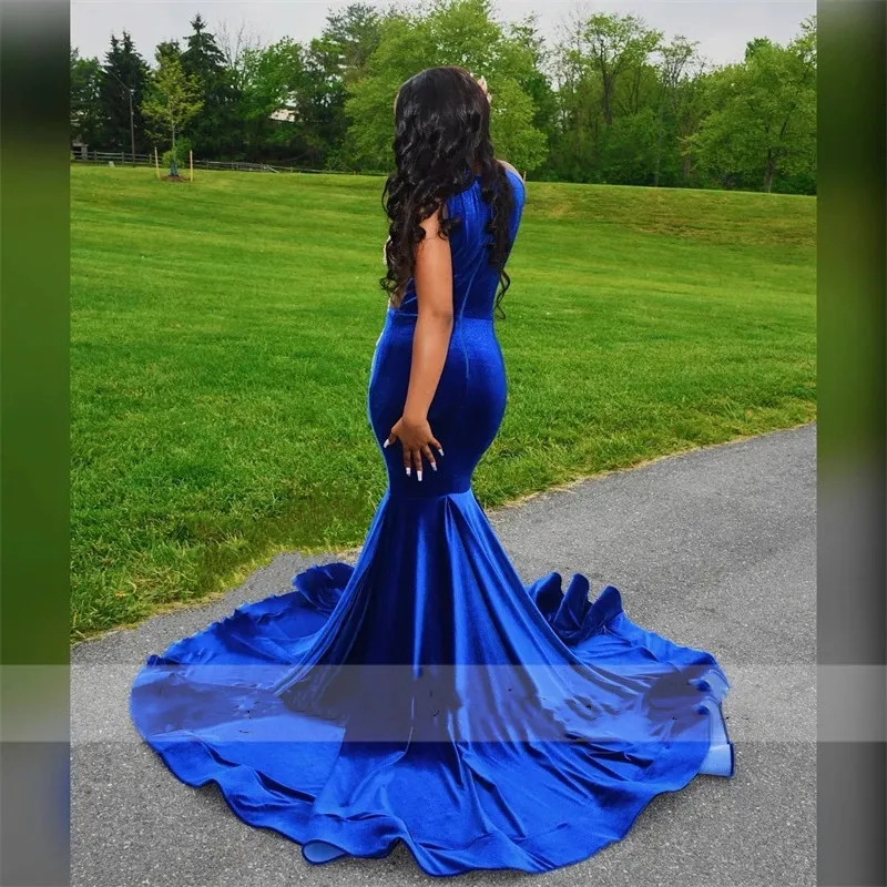 Sexy Royal Blue Mermaid Prom Veet Sheer Neck Beads Crystal Aso Ebi Graduation Party Dress Formal Gowns Robe De Bal
