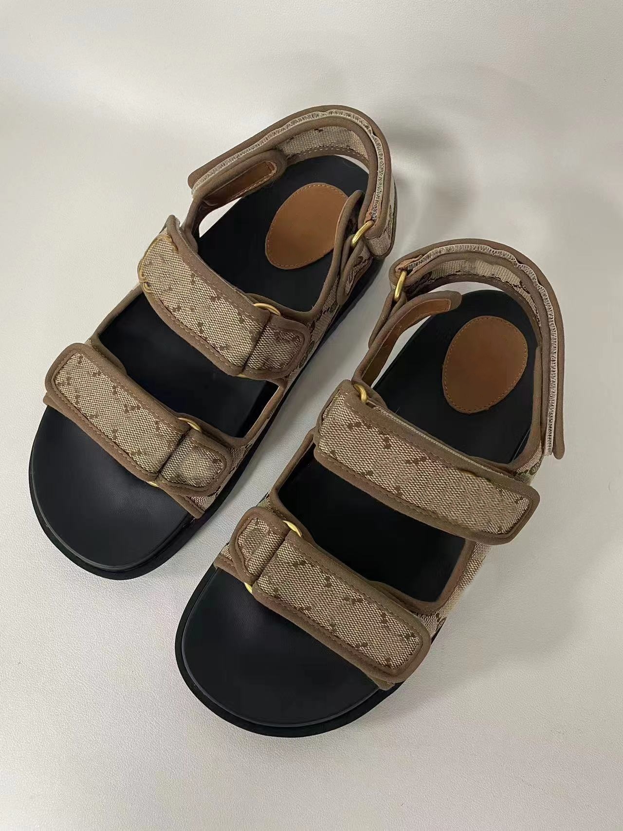 Premium Quality Fashion Women's Designer Slippers Mules Comfy Sandals Fashion Summer Beach Casual Slides 25849