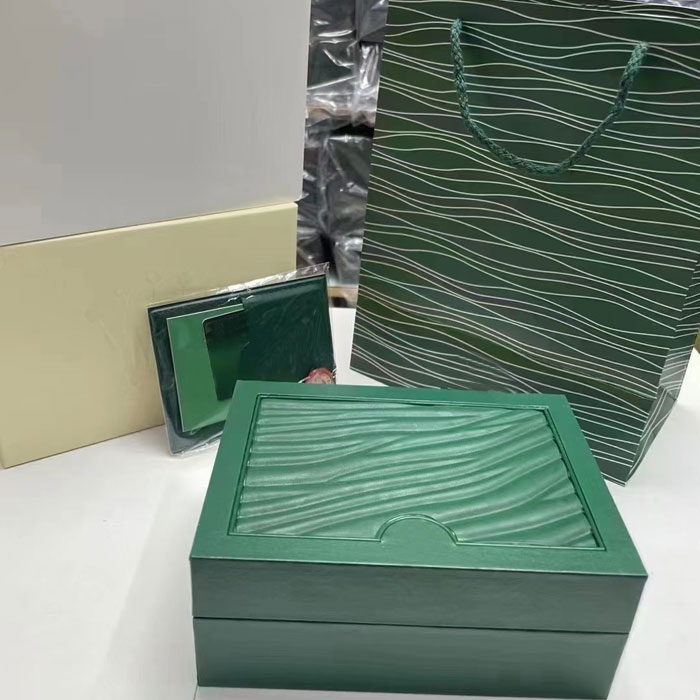 Watch gift box waterproof sapphire glass jewelry birthday handbag Watch strap, rubber strap, screwdriver tool Packaging Bags Storage Boxes jewel case