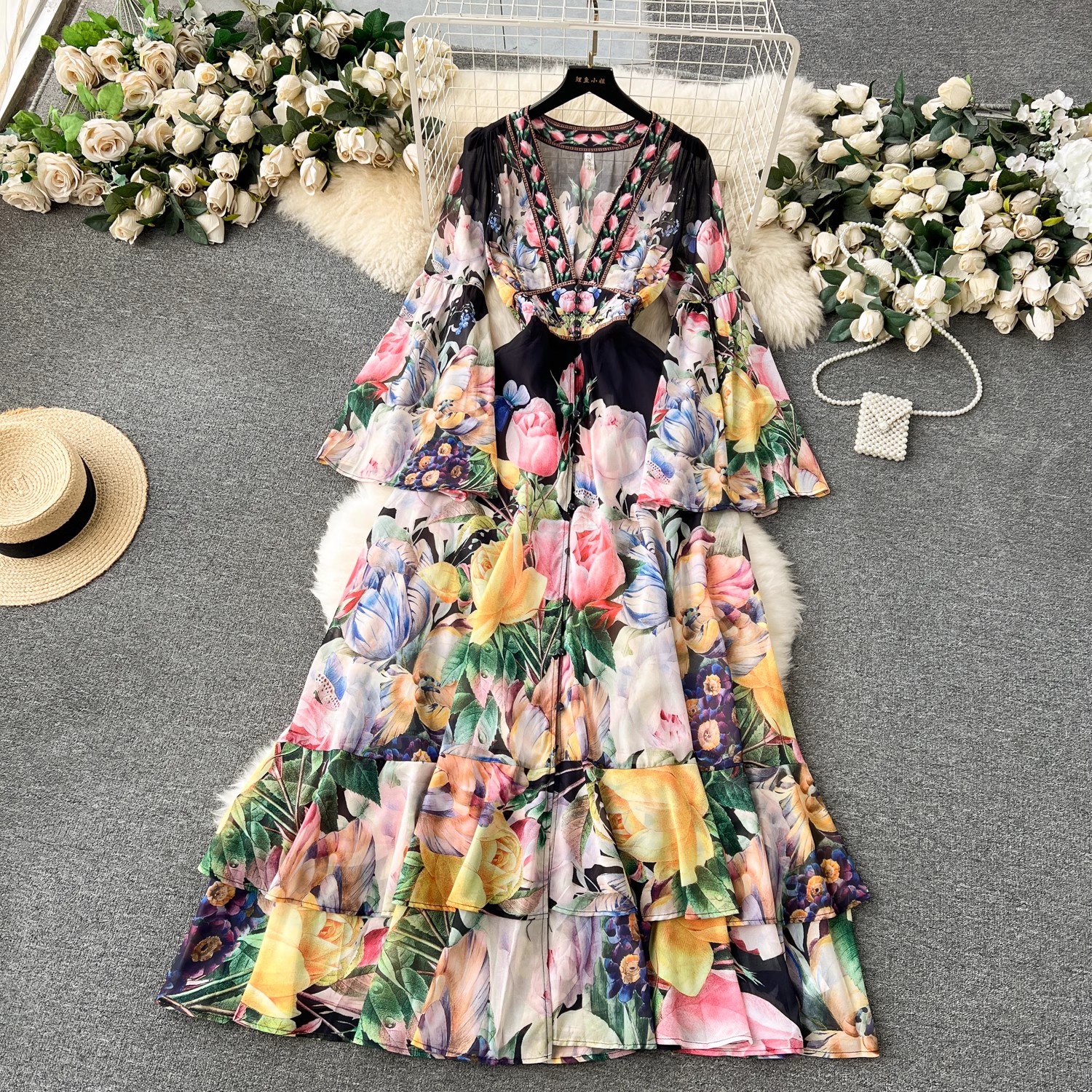 Basic Casual Dresses Summer Bohemain Gorgeous Flower Cascading Cake Dress Womens V-Neck Long Flare Sleeve Floral Print Holdiay Chiffon Vestidos 2024