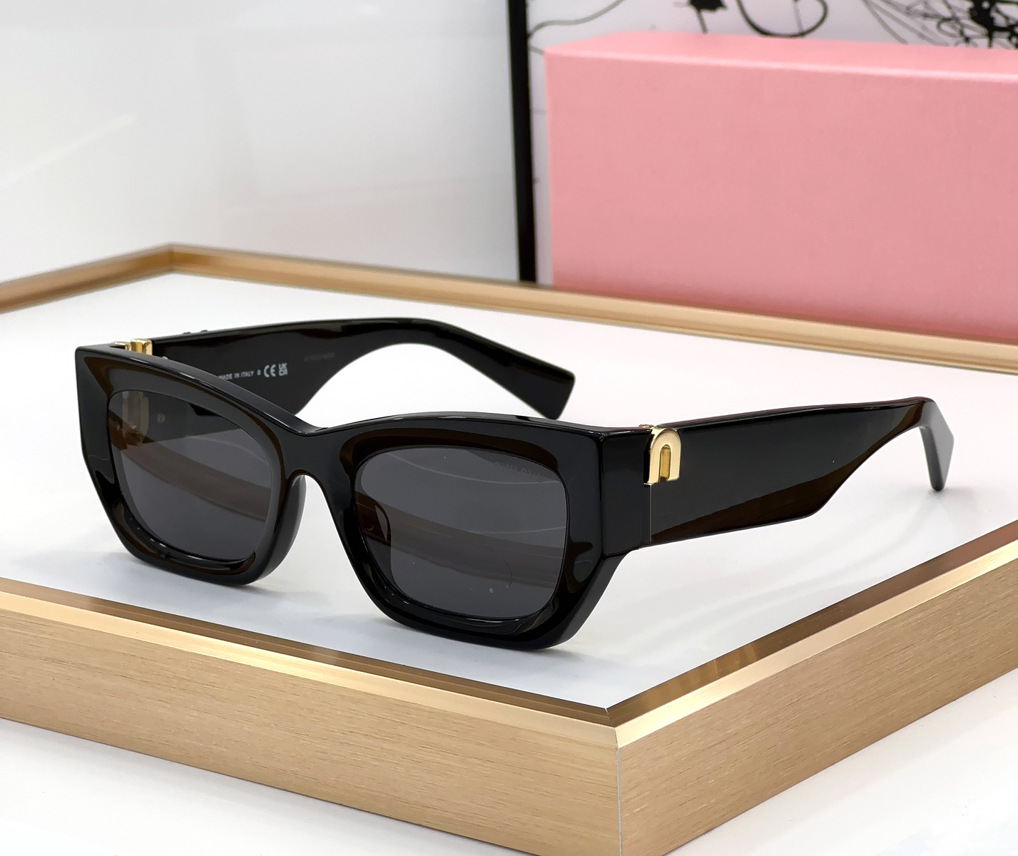 Fashion Designer 09WS Sunglasses For Women Vintage elegant charming rectangle shaped acetate glasses Summer avant-garde style Anti-Ultraviolet come with case