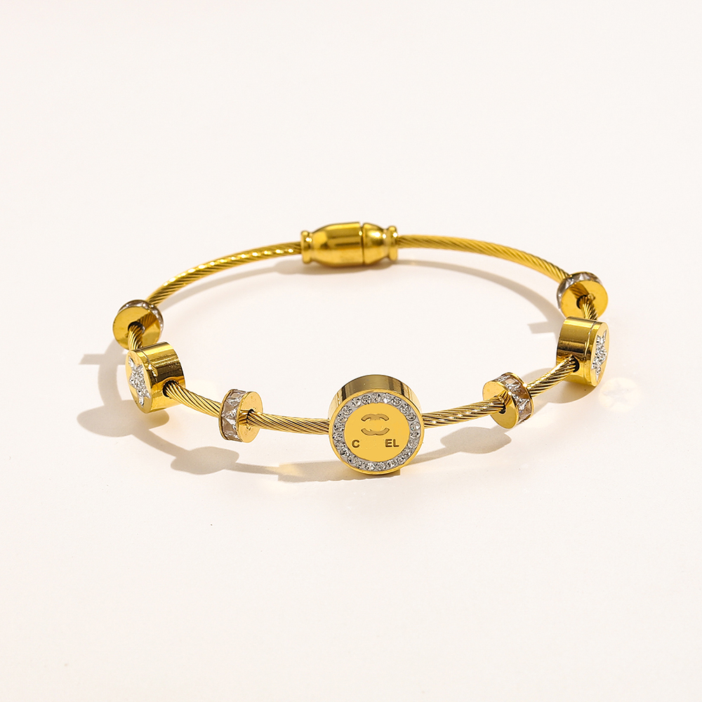 Designer Charm Bangle 18K Gold Plated Stainless Steel No Fade Diamond Bracelet Luxury Love Gift Jewelry 2024 Wedding Travel Designer Bangle Wholesale
