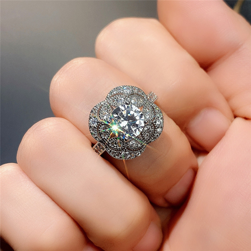 2024 Handmade Wedding Rings Vintage Jewelry 925 Sterling Silver Round Cut White Topaz CZ Diamond Gemstones Party Women Bridal Flower Ring For Mother D