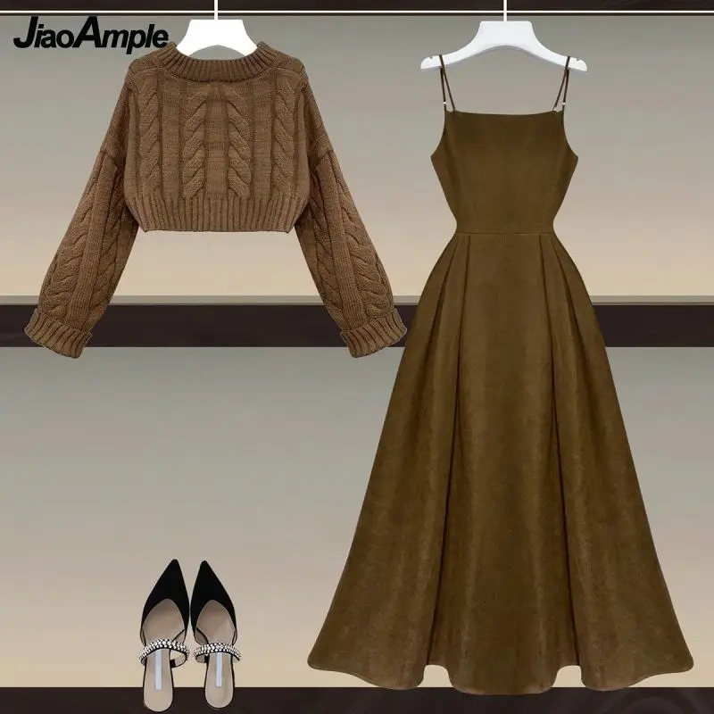 Autumn and Winter Dress Suit Womens Fashion Shorts Knitted Sweatersuspender Skirt Twopiece Korean Elegant Casual Set 240323