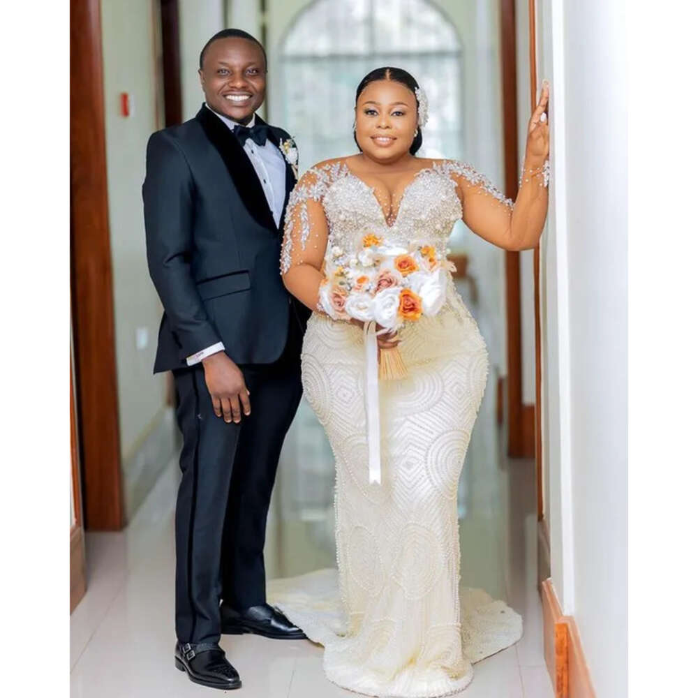Aso Oct Ebi Arabic Plus Size Ivory Mermaid Wedding Beaded Sequined Lace Bridal Gowns Dress ZJ 6660306