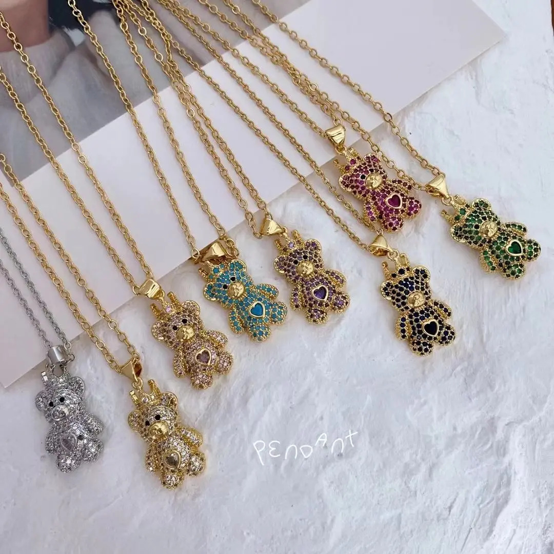 5PCS Fashion Delicate Bear Necklace Shiny Cubic Zirconia Cute Cartoon Bear Pendant Necklace for Women Party Birthday Gift Jewel 240315