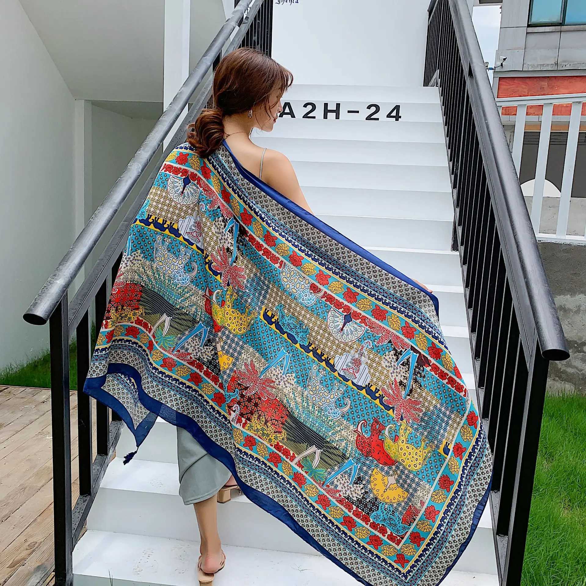 Sarongs Design brand womens scarves sunscreen cotton shawls dual-purpose summer and autumn long scarves seaside holiday beach towels beach clothing ve