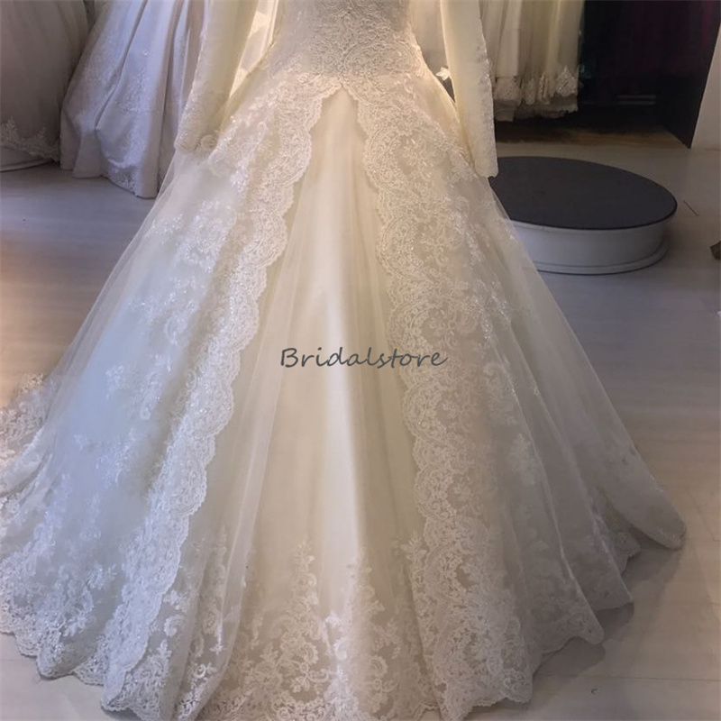 Elegant Muslimah Wedding Dresses 2024 Appliques Lace Long Sleeve Bridal Dresst Ball Gown Garden Country Bride Dress Islamic Muslim Church Novia Robe D