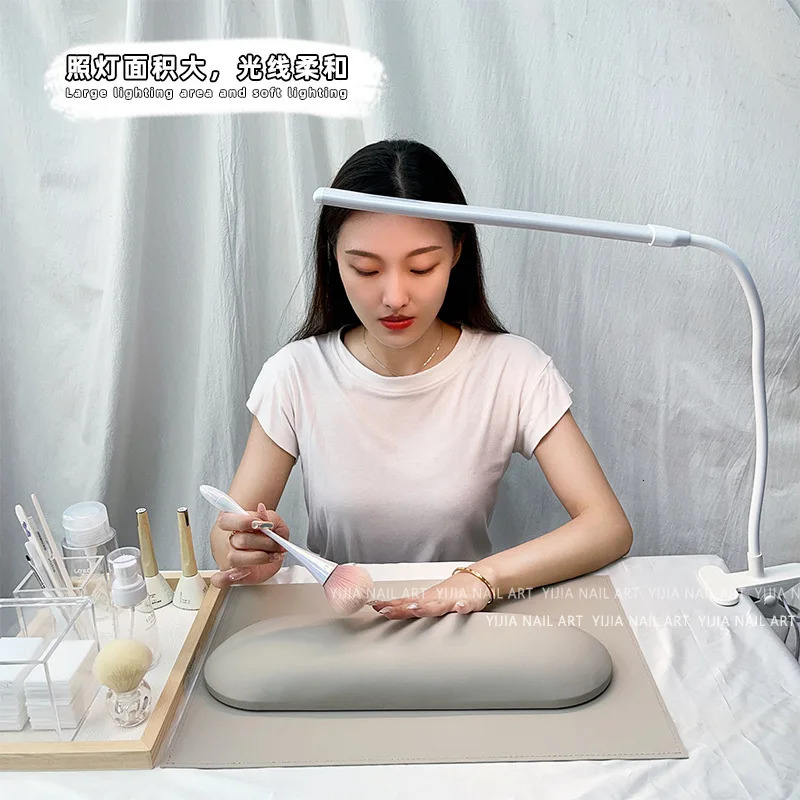 Nail Desk Lamp Led Clip-On Clamp Table Lamp Bendable Nail Fill Light Eye Lamp Professional Embroidery Tattoo Nail Salon Tools 240321