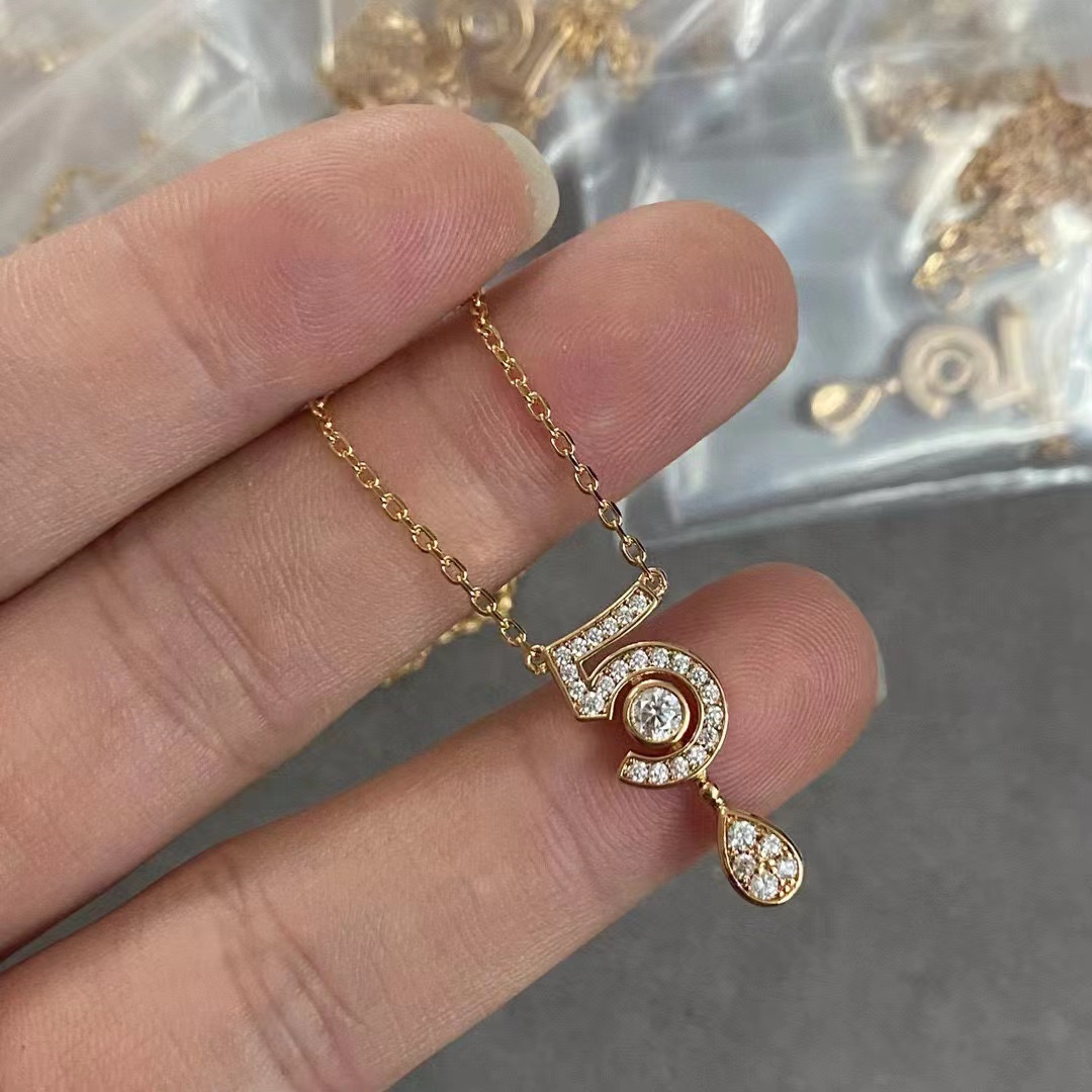 No.5 Necklace New I… - image