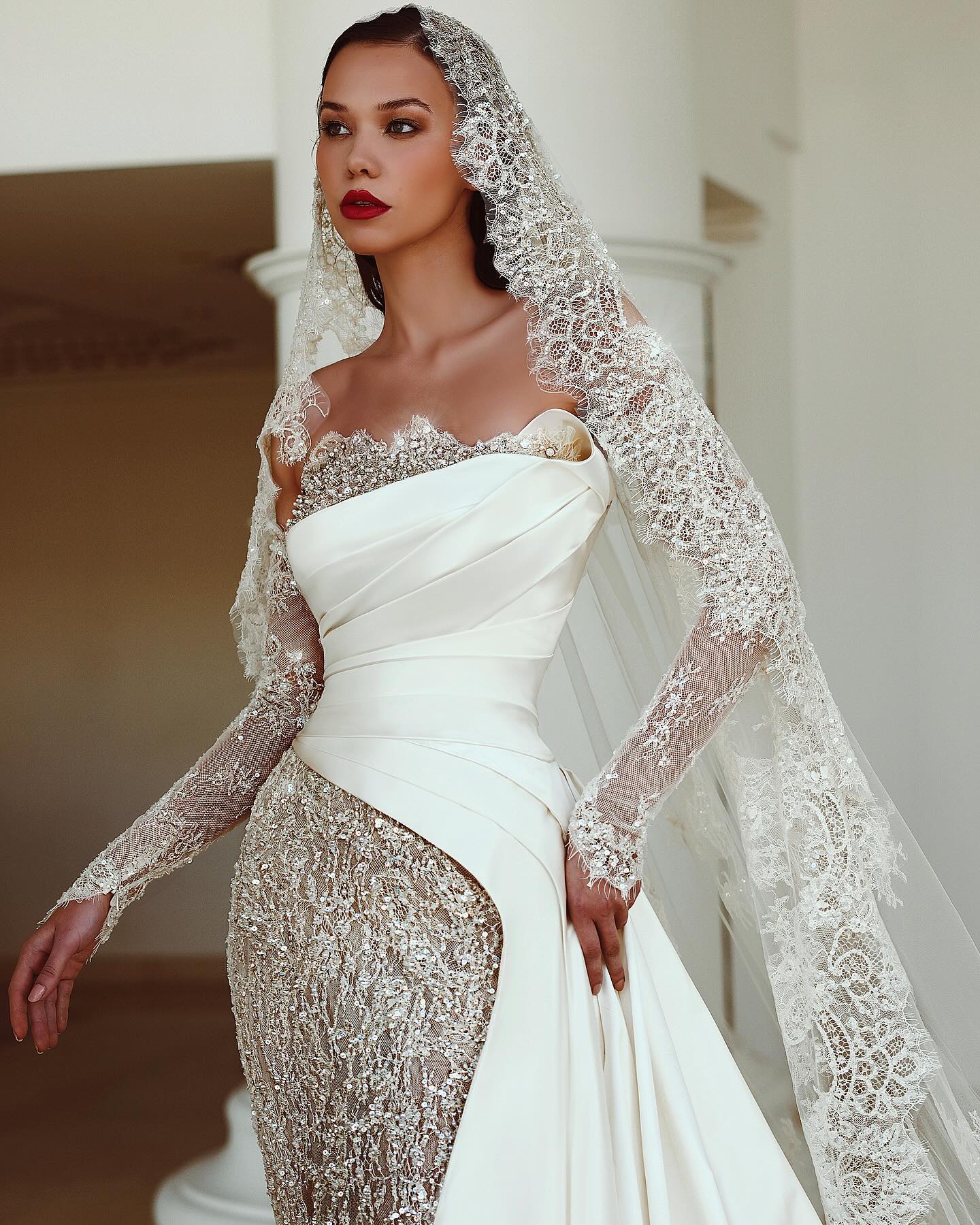 Vintage Mermaid Chart Wedding Dress for bride beads lace long sleeves wedding dresses Bridal Gowns pleats satin robe de mariage