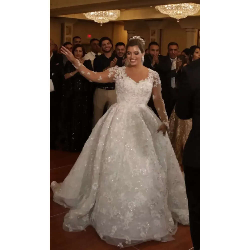 Size A Plus E Wedding Dresses V Neck Long Sleeves Beaded Lace Appliques Tulle Sweep Train Bridal Gowns Custom Made Ppliques Ppliques